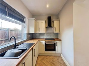 Photo 11- click for photo gallery